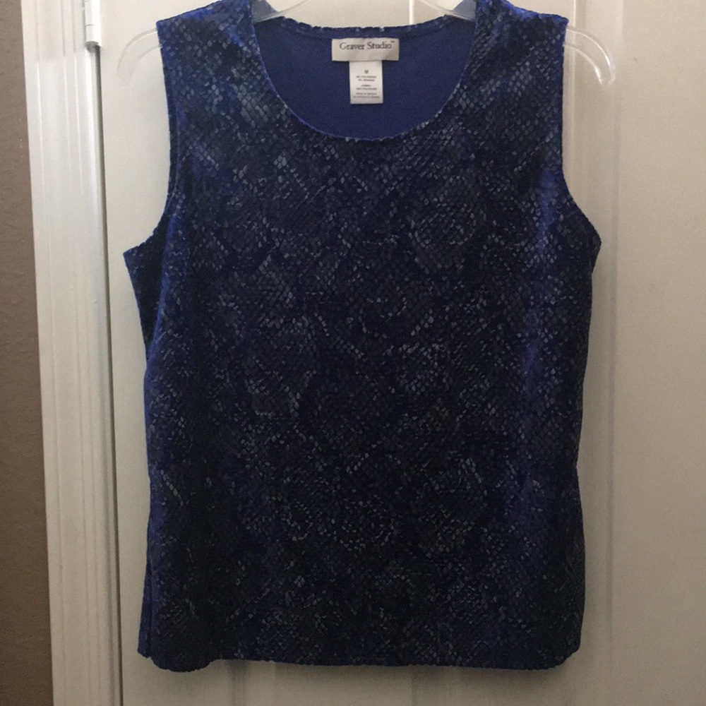FINAL MARKDOWN Graver studio top medium